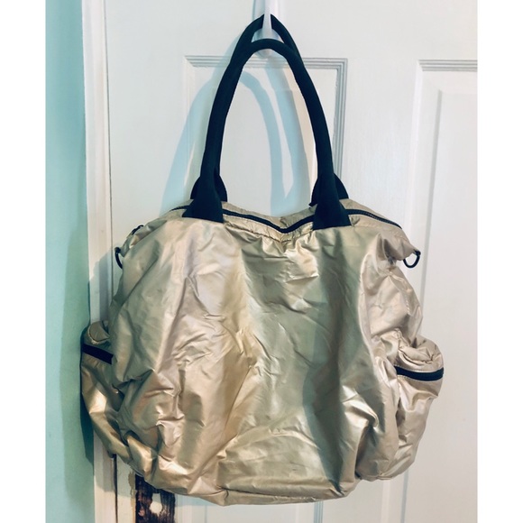 [VICTORIA’S SECRET] Sports Bag - Picture 2 of 7